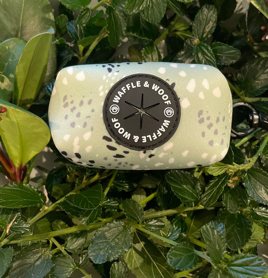 Minty Green Dream Poo Bag Holder